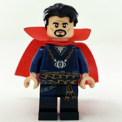 Minifigure Doctor Strange with Red Cape and Collar from set 76108