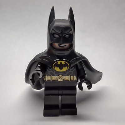 Figurine Batman, Black Suit, Black Cape and Cowl (Rubber), White Headband du set 76139