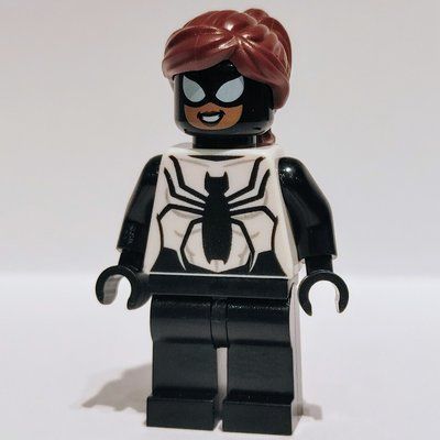 Figurine Spider-Girl in Black and White Outfit du set 76148