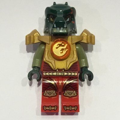 Minifigurka Cragger with Shoulder Armor and Fire Chi z zestawu 70144