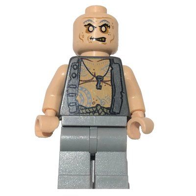 Minifigure Quartermaster Zombie from set 4195