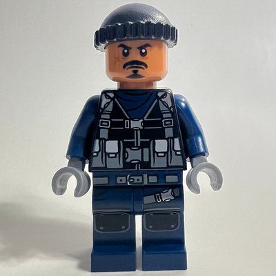 Figurine Guard in Black Hat du set 75933