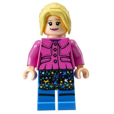 Minifigure Luna Lovegood, Dark Pink Jacket, Printed Skirt, Ponytail del set 4841