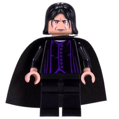 Minifigur Professor Severus Snape, Dark Purple Vest, Cape aus Set 5378