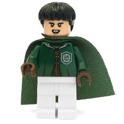 Figurine Marcus Flint, Dark Green and White Slytherin Quidditch Uniform, Bowl Cut Hair du set 75956