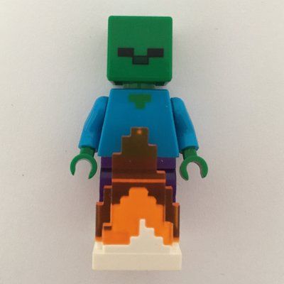 Figurine Zombie on Fire du set 21152
