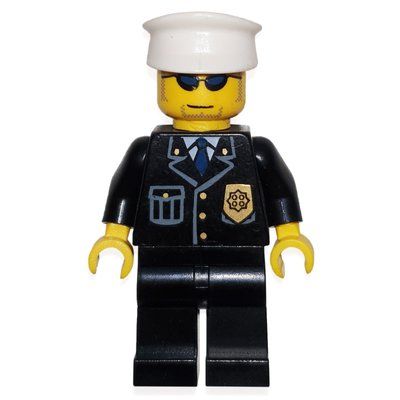 Minifigura Policeman, Black Suit with Badge, White Hat, Sunglasses, Stubble del set 7743