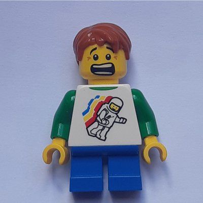 Minifigur Boy, Floating Classic Spaceman on Shirt, Short Blue Legs, Dark Orange Hair aus Set 40121