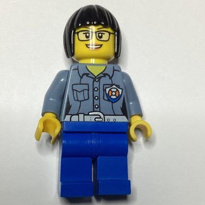 Figurine Coast Guard, Woman, Sand Blue Shirt with Badge, Glasses du set 60167