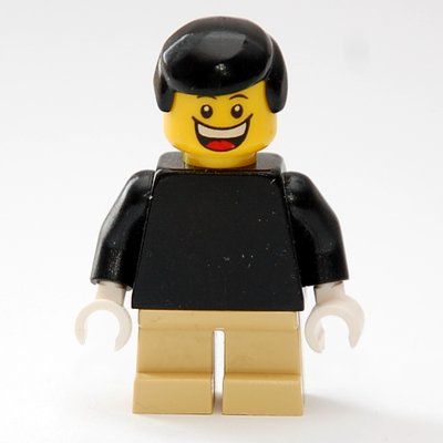 Minifigure Boy, Plain Black Torso, Short Tan Legs del set 10216