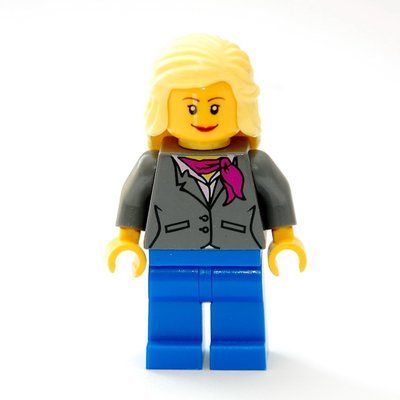Minifigure Woman, Dark Bluish Gray Jacket with Magenta Scarf, Blue Legs, Bright Light Yellow Hair del set 10216