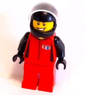 Minifigur Race Driver, Red Torso, Red Legs, Black Helmet, Chevrolet aus Set 75874