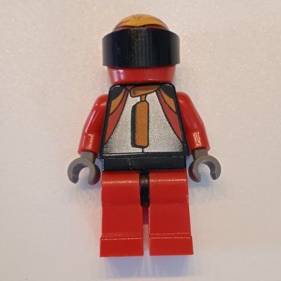 Figurine Race Driver, Black Torso, Red Legs, Red helmet du set 4587