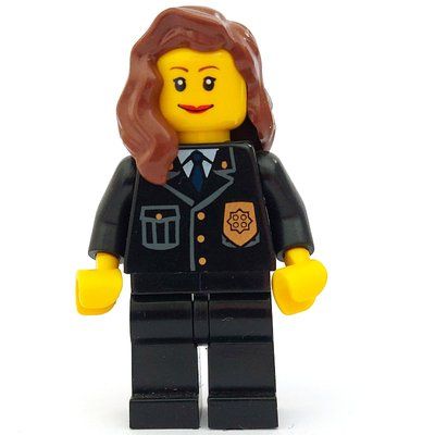 Minifiguur Policewoman, Black Jacket with Badge, Pocket, and Blue Tie, Reddish Brown Hair uit set 3648