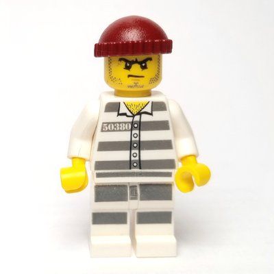 Figurine Criminal, Prison Shirt with #50380, Dark Red Hat du set 60206