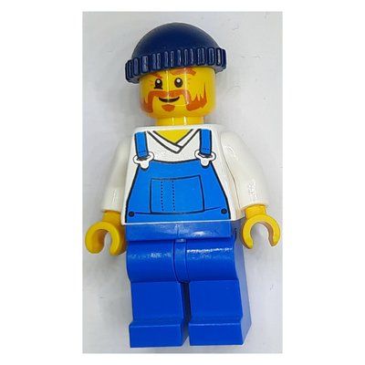 Minifigura Man, Blue Overalls over Shirt, Blue Legs, Dark Blue Hat, Beard del set 60109