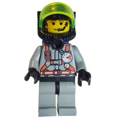 Minifigurka Fireman, Light Gray Fire Suit with Gauges and Straps, Breathing Apparatus with Visor, Airtanks, Headset z zestawu 6478
