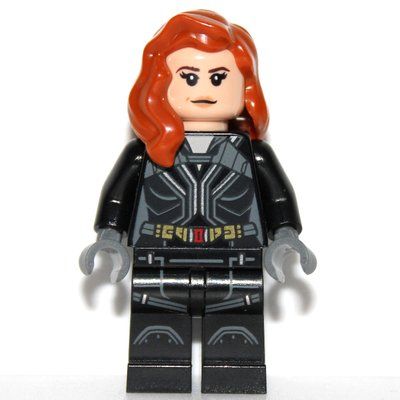 Figurine Black Widow, Black Jumpsuit, Gold Belt du set 76162
