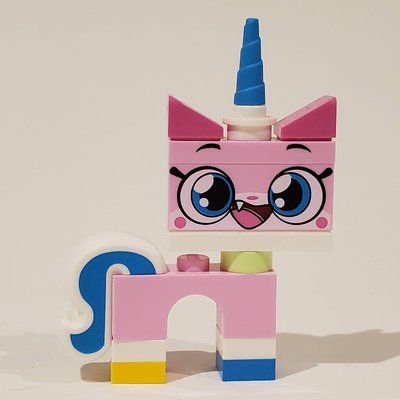 Figurine Unikitty, Dark Azure Foot, Open Mouth, Big Pupils du set 41453