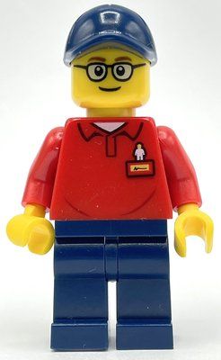 Figurine LEGOLAND Employee, Red Torso, Dark Blue Legs, Dark Blue Cap, Glasses du set 40346