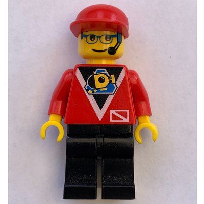 Minifigure Marine Explorer, Red Shirt with Divers Logo, Black Legs, Red Cap, Glasses and Headset from set 6560