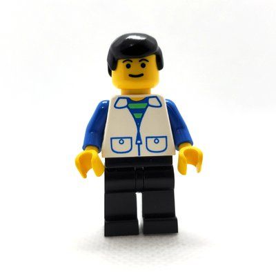 Minifigurka Man, Open White Vest over Blue and Green Striped Shirt, Black Legs, Black Hair z zestawu 6424
