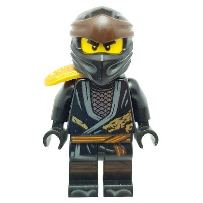 Minifigure Cole with Shoulder Cover (Legacy) from set 71739