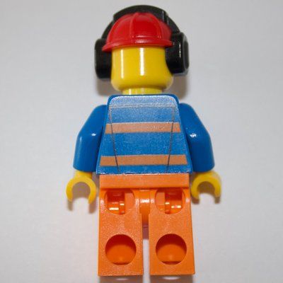 Minifiguur Worker - Blue Torso, Orange Legs, Red Helmet with Ear Protectors uit set 10764
