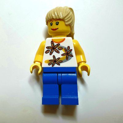 Minifiguur White Torso, Blue Legs, Tan Hair uit set 8401