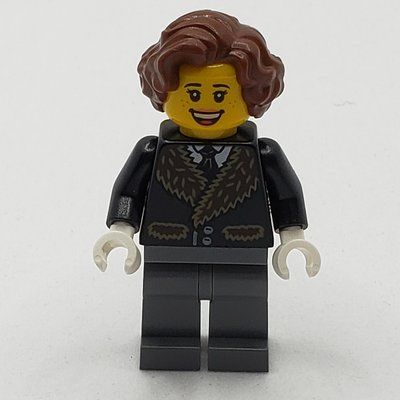 Figurine Black Torso, Dark Bluish Gray Legs, Reddish Brown Hair du set 10254
