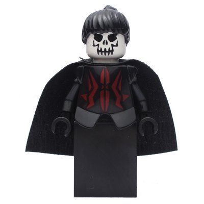 Figurine Queen, Skull Head, Black Dress, Black Cape, Black Hair du set 851499