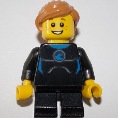 Figurine Kid - Black Torso, Wetsuit, Black Legs, Medium Nougat Hair du set 31035