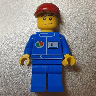 Figurine Man, Blue Jumpsuit with Octan Logo, Dark Red Cap du set 4207