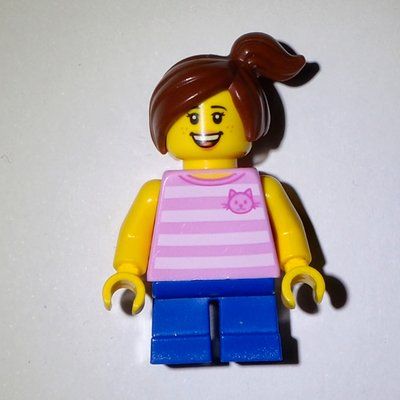 Figurine Bright Pink Hair, Blue Legs, Reddish Brown Hair du set 31077