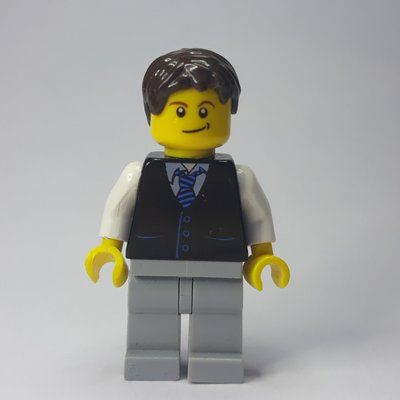 Figurine Man, Black Vest and Tie, Light Bluish Gray Legs, Dark Brown Hair du set 60026