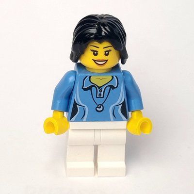 Figurine Woman, Medium Blue Polo Shirt with Necklace, White Legs, Black Hair du set 4442