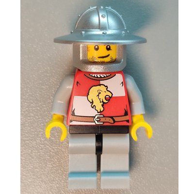 Minifigure Knight, Red, Wide Brim Helmet from set 853373
