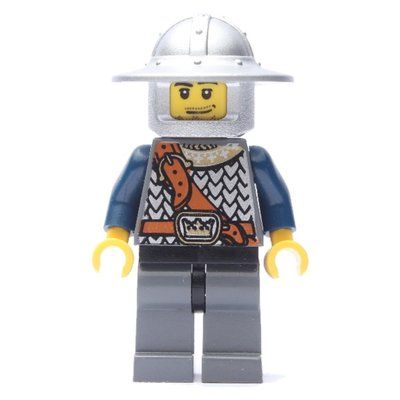Minifiguur Knight, Dark Blue, Wide Brim Helmet, Stubble uit set 7090
