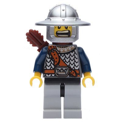 Minifiguur Knight, Archer with Wide Brim Helmet, Quiver, Smile uit set 7037