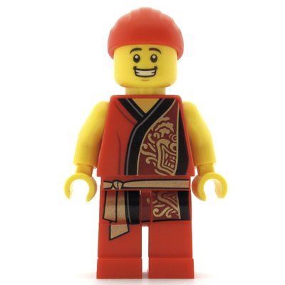 Figurine Man, Red Robe with Gold Sash Belt, Red Bandanna, Big Smile du set 80104