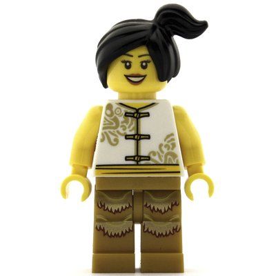 Figurine Woman, White Robes with Ties, Black Hair du set 80104