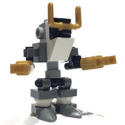 Minifigura Ninjago Training Droid del set 5004391