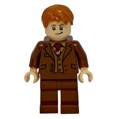 Minifigura Fred Weasley in Reddish Brown Suit, Dark Red Tie del set 75978