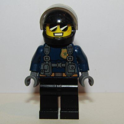 Minifigure Duke DeTain, Black Helmet with Visor del set 60276