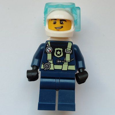 Minifigure Policeman, Diving Suit (Carl Confidential) del set 60277