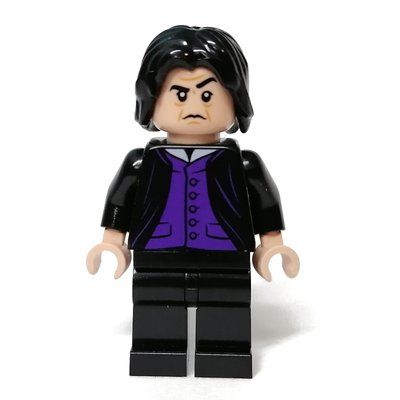 Figurine Professor Severus Snape, Long Robes Wide Open over Dark Purple Vest du set 76402