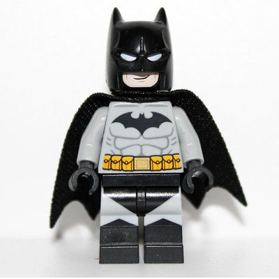 Figurine Batman, Light Bluish Gray Suit, Black Cape and Cowl, Black Head du set 40453