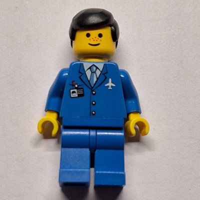 Figurine Pilot - Blue Torso, Blue Legs, Black Hair du set 10159