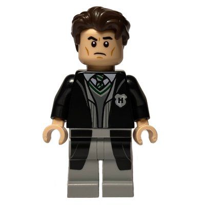 Figurine Tom Riddle (Voldemort), Hogwarts Robes du set 76389