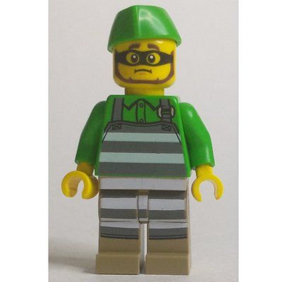 Minifiguur Criminal, Prison Striped Apron, Bright Green Shirt and Hat uit set 60316